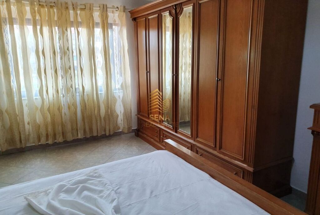 Qira,  Apartament 1+1, Myslym Shyri, 55.000 Lek/muaj
