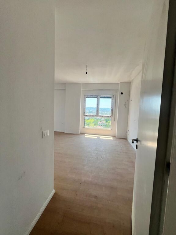 FOR SALE APARTMENT OPPORTUNITY 2+1+2 IN KAMEZ