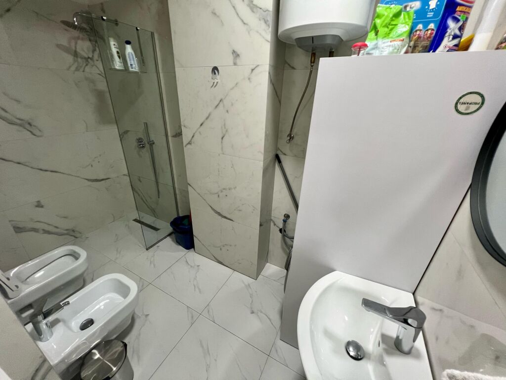 🏡 Apartment 2+1+2 + Parking for rent 📍 Kosovarëve Street, near Artificial Lake, Tirana💶 Rent: 1,600€/month