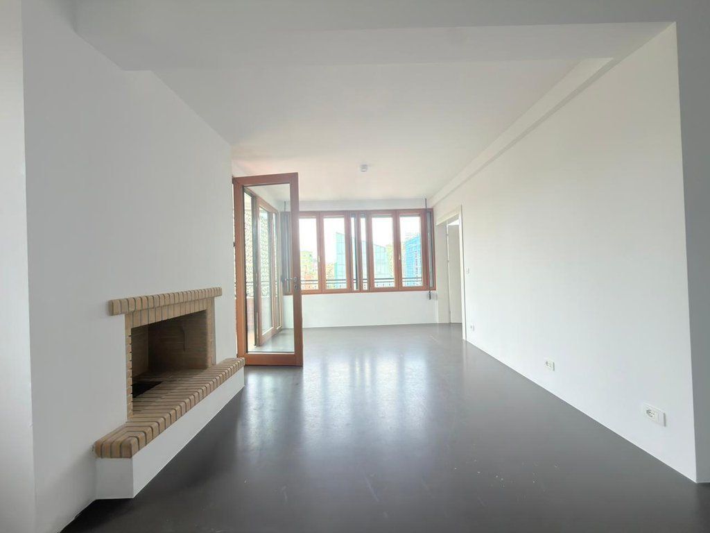 Apartment 1+1 for Sale in Bllok!