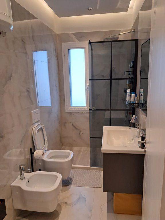 Apartment 1+1 for sale in Lungomare, Vlore