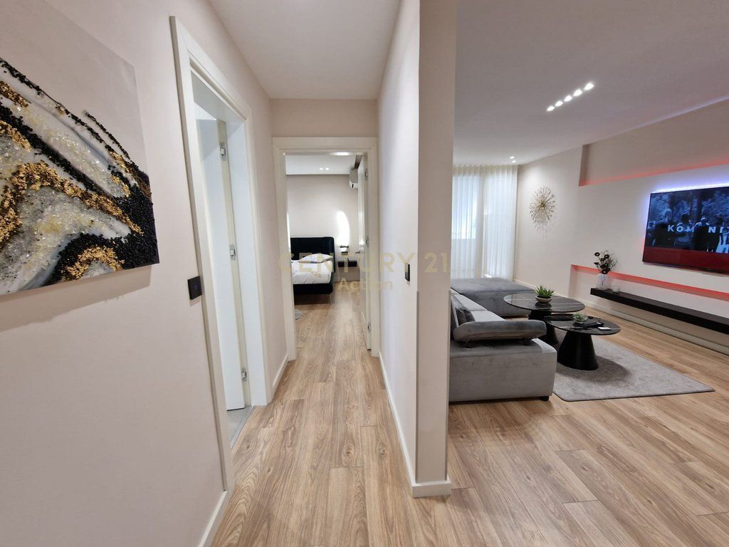 FORMER EXHIBITION, LUXURY 2+1 APARTMENT FOR RENT!!