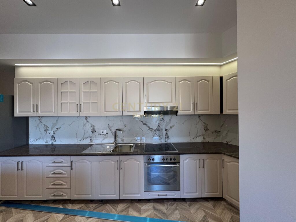 FOR RENT 2+1+2, ON 9 FLOORS!!