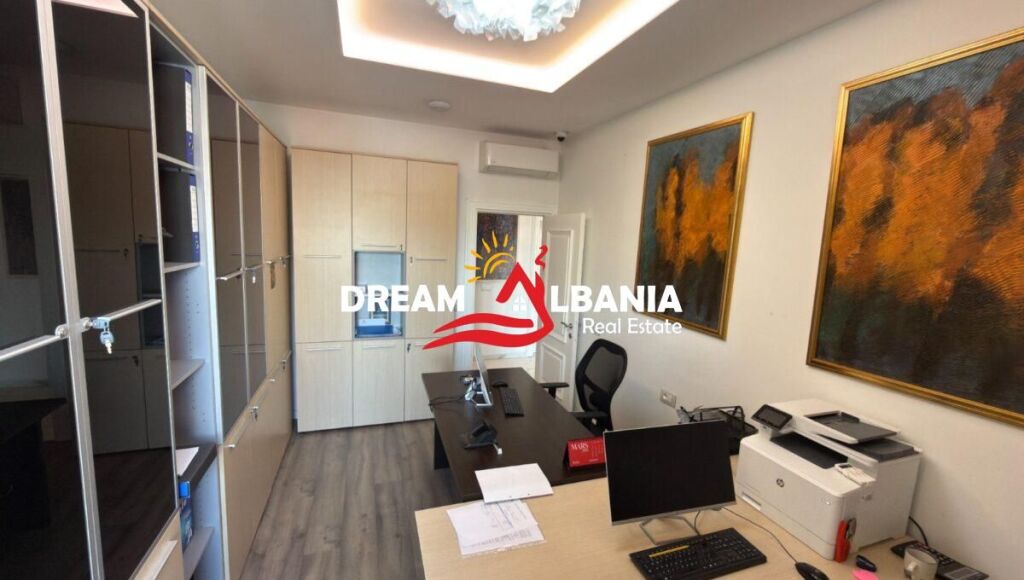 Office for rent 3+1+2 – Former Aviation Field, near Turdiu Palace (id 42611564)