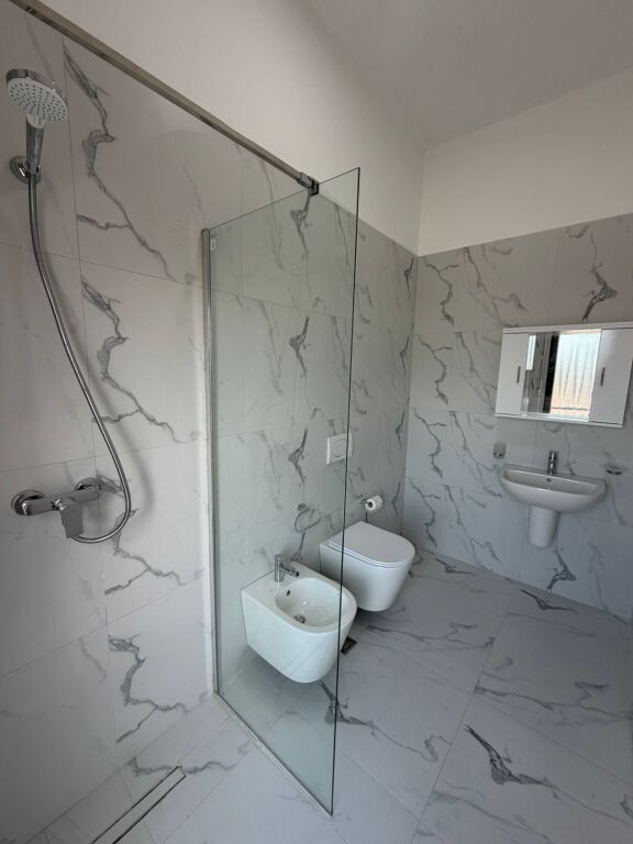 Apartament 2+1+Parking per qira tek Delijorgji.