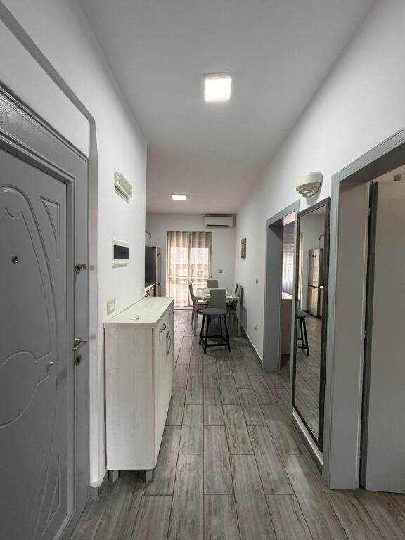 JEPET ME QERA APARTAMENT 1+1, BULEVARDI DYRRAH, DURRES.