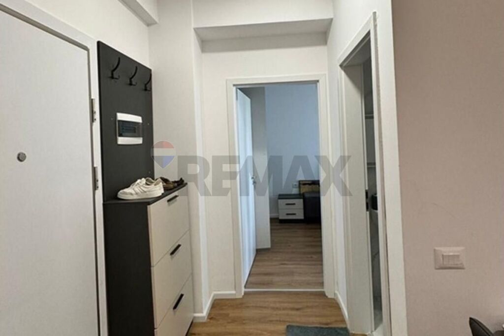 JEPET ME QERA, APARTAMENT 1+1, FRESKU.