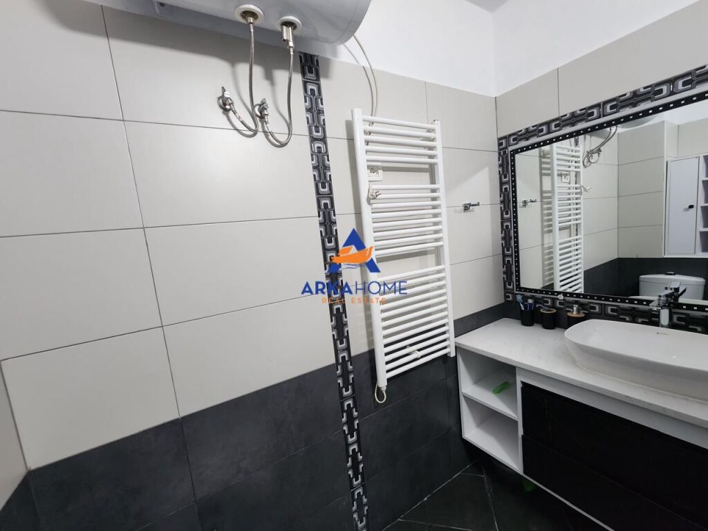 AFFITTASI APPARTAMENTO 2+1+BALCONE "A KODRA E DIELLIT 1"