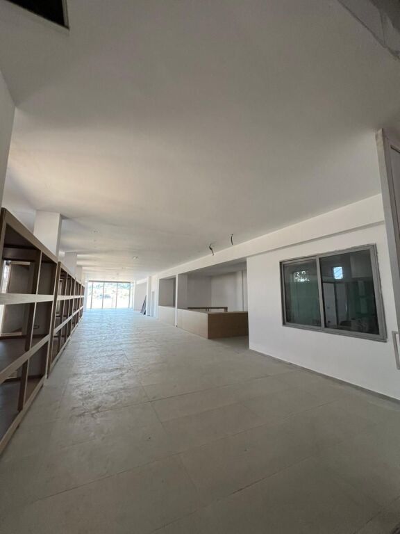Warehouse for rent highway tr dr  