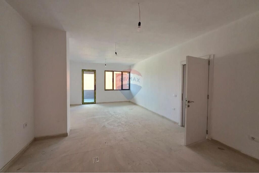 Apartament 2+1+2 ne shitje tek Casa Italia