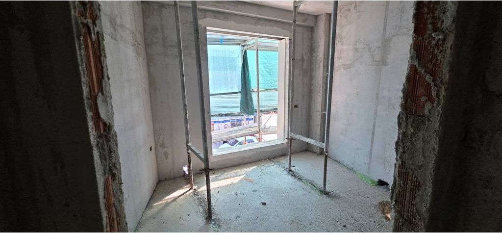 Ali Demi, 9-year School "1 Maji" - Apartment 2+1 for Sale!