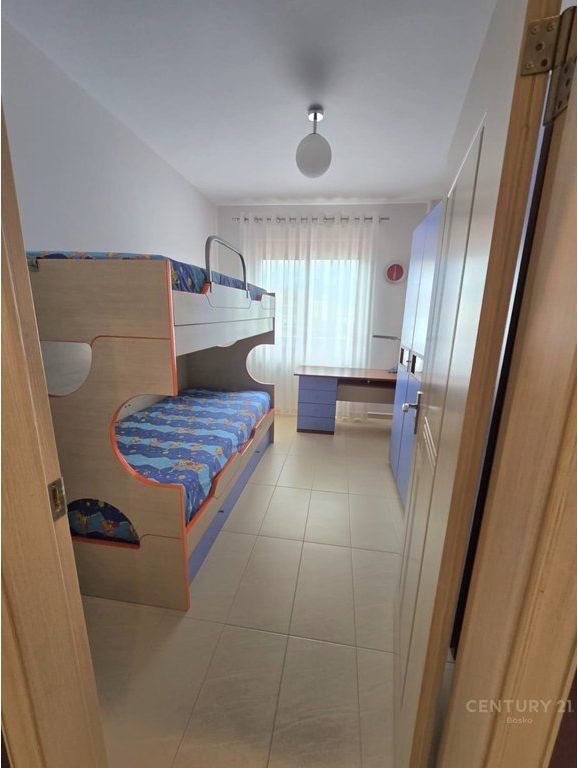 Appartamento Moderno 2+1+2 in Vendita vicino a Uccello Nero 222.000 €