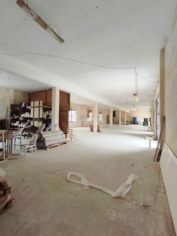 MAGAZZINO IN AFFITTO, YZBERISHT