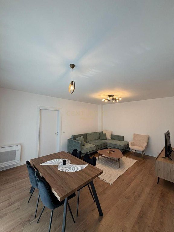 APARTAMENT 2+1+2 TEK AKSES TIRANA