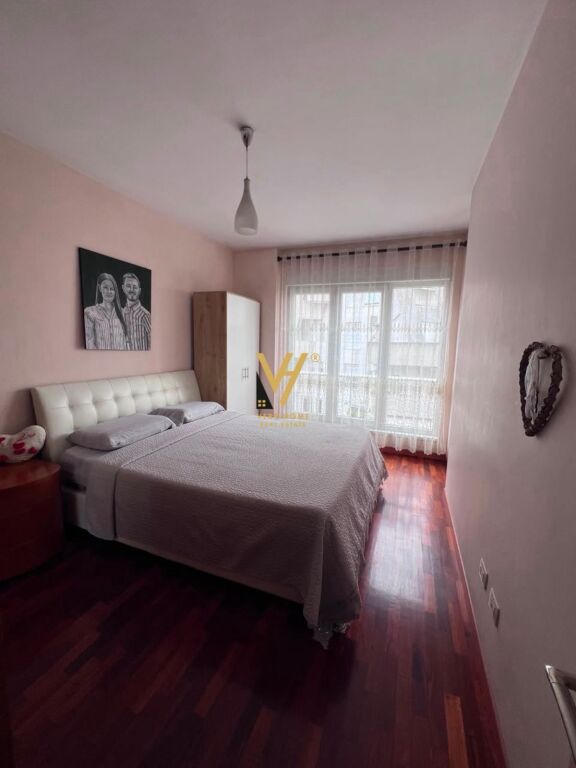 JEPET APARTAMENT 1+1+BLK ME QERA TE 21 DHJETORI 55.000 LEKE