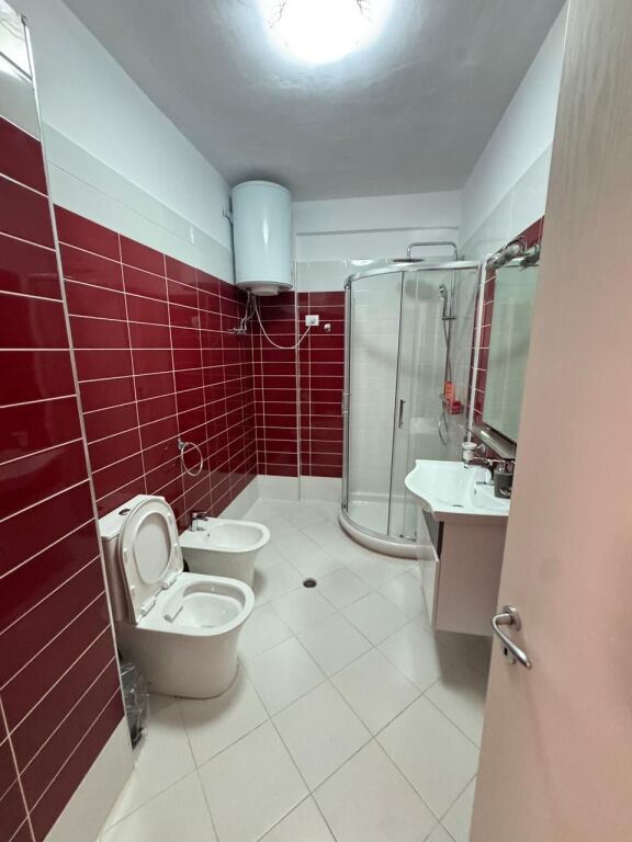 🏡 Jepet me Qira: Duplex Elitar (2+1) në Kodra e Diellit 1
