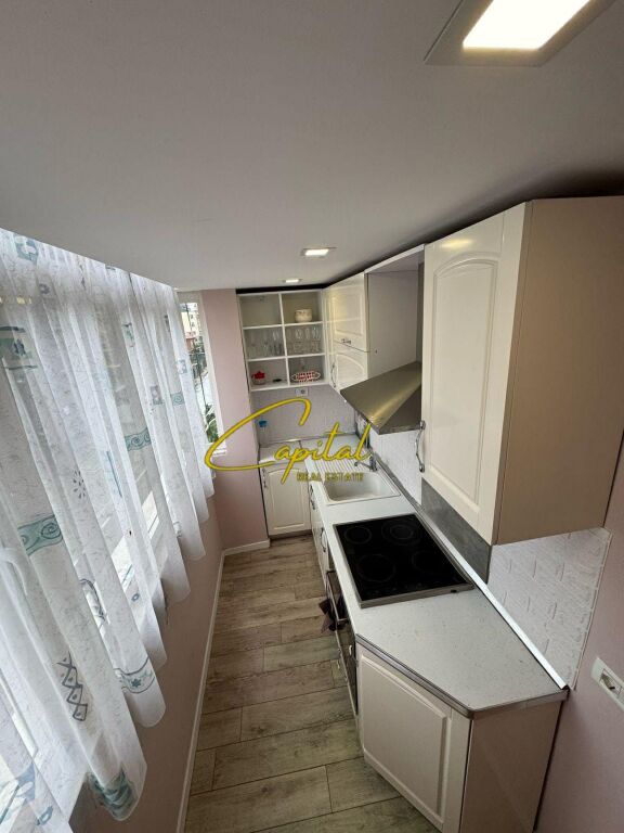 APARTAMENT ME QIRA 1+1 21 DHJETORI 60.000 LEKE