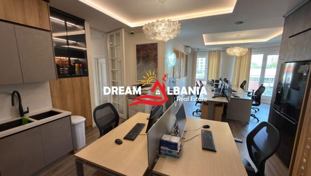 Office for rent 3+1+2 – Former Aviation Field, near Turdiu Palace (id 42611564)