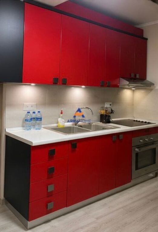 VENDESI APPARTAMENTO 1+1 "VIALE ZOGU I PARE" 252.300 EURO