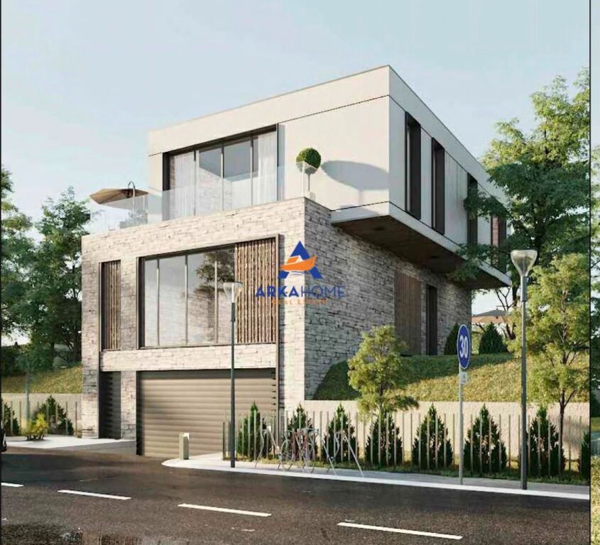 VILLA IN VENDITA 3 PIANI "LIQENI FARKES" 550.000 EURO (TRATTABILE)