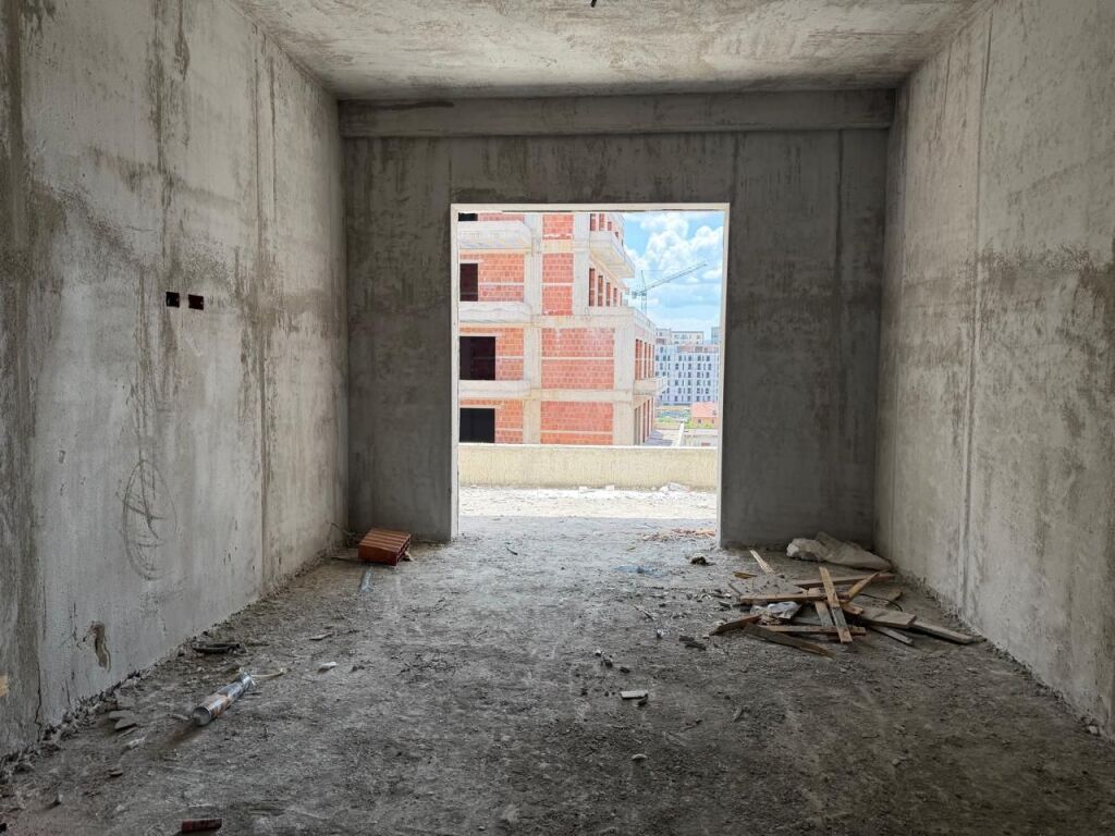 🏡 Shitet Apartament 1+1 tek Fusha e Aviacionit