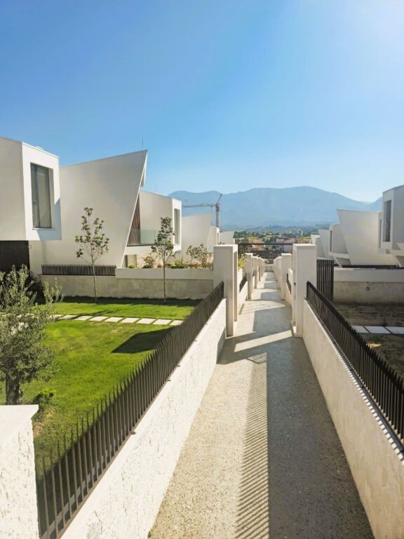 🏡✨ Super Modern Villa for Sale – Perla Garden 📍Mjull Bathore ✨🏡