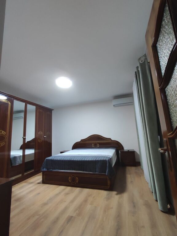 JEPET APARTAMENT ME QERA 2+1, RR. FORTUZI