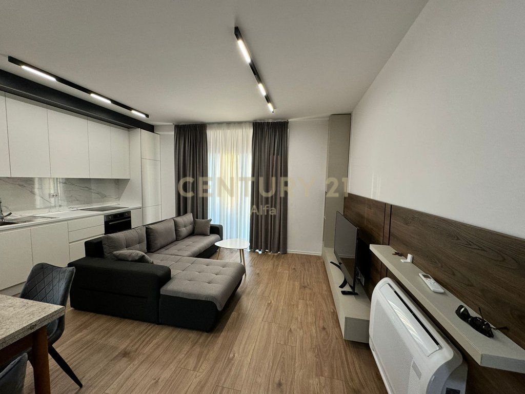 APARTMENT 2+1+PARKING PLACE IN TIRANA GARDEN BUILDING!