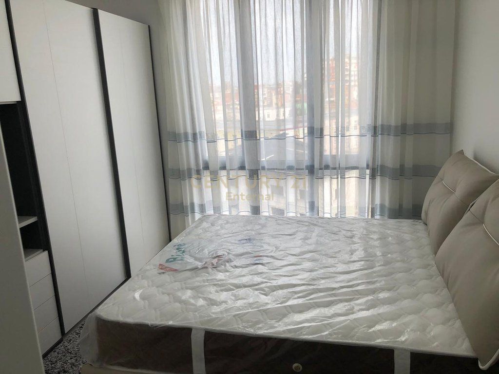Apartament 2+1+2 Per Qira + Post Parkimi ne Park Gate
