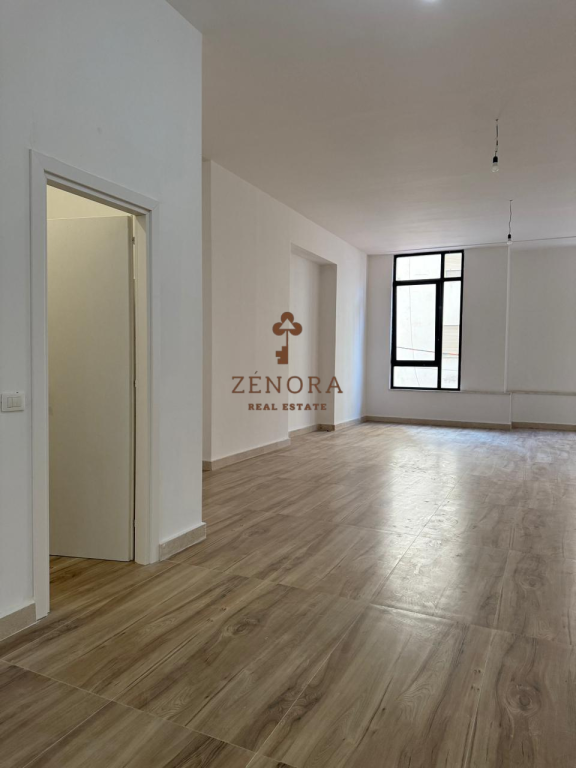 Business premises for rent in the center of Tirana – Mine Peza Street (D41113TR)