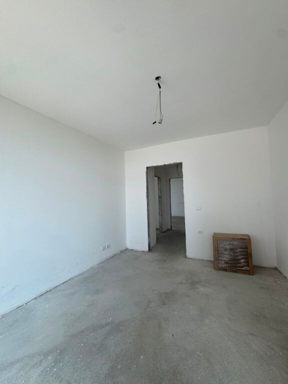🏢 Jepet me Qira Ambient Biznesi – Lake View Residence