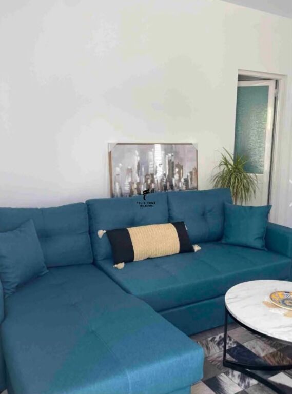 APARTAMENT ME QERA 2+1 QYTET STUDENTI 55.000 LEKE FH-80570
