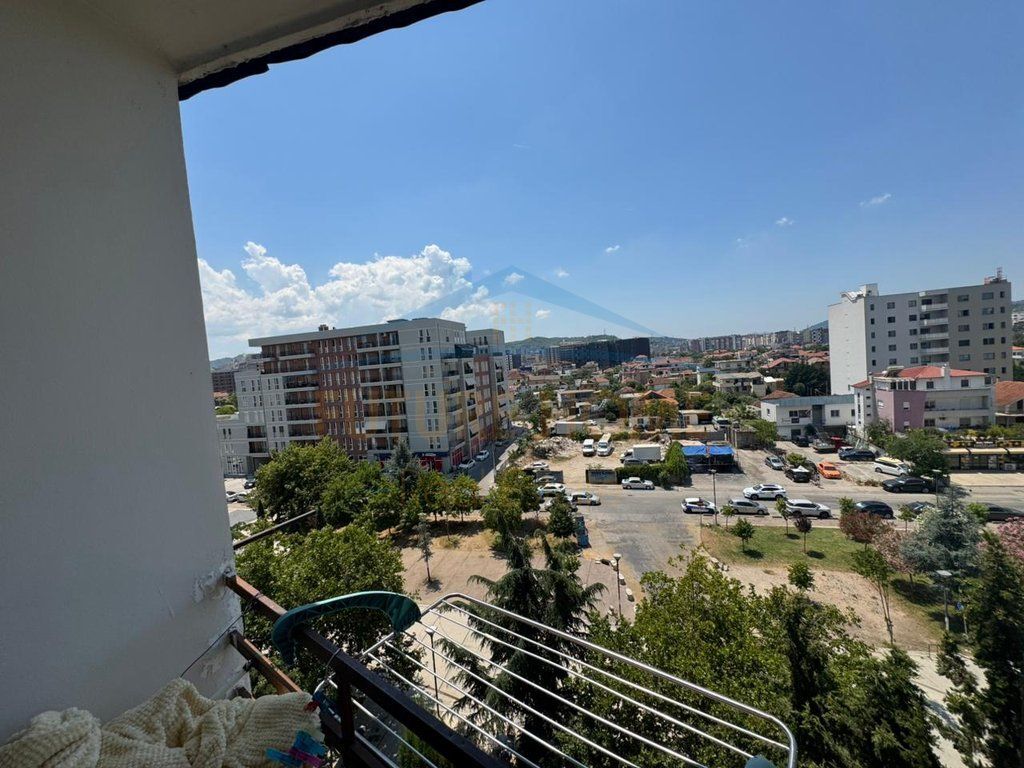 Shitet, Apartament 2+1, Ish-Fusha e Aviacionit, Tiranë