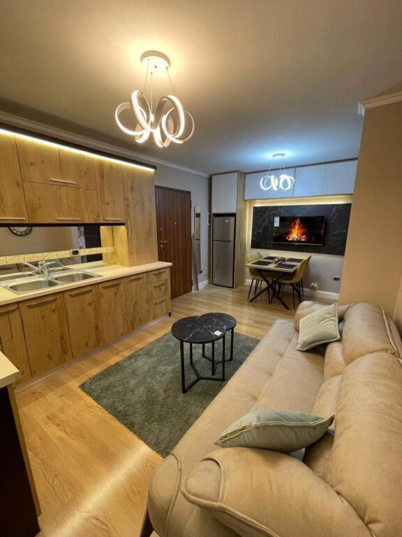 Super Apartament 2+1 me Qera, perballe Delijorgjit (Irfan Tomini) (ID 5221002)