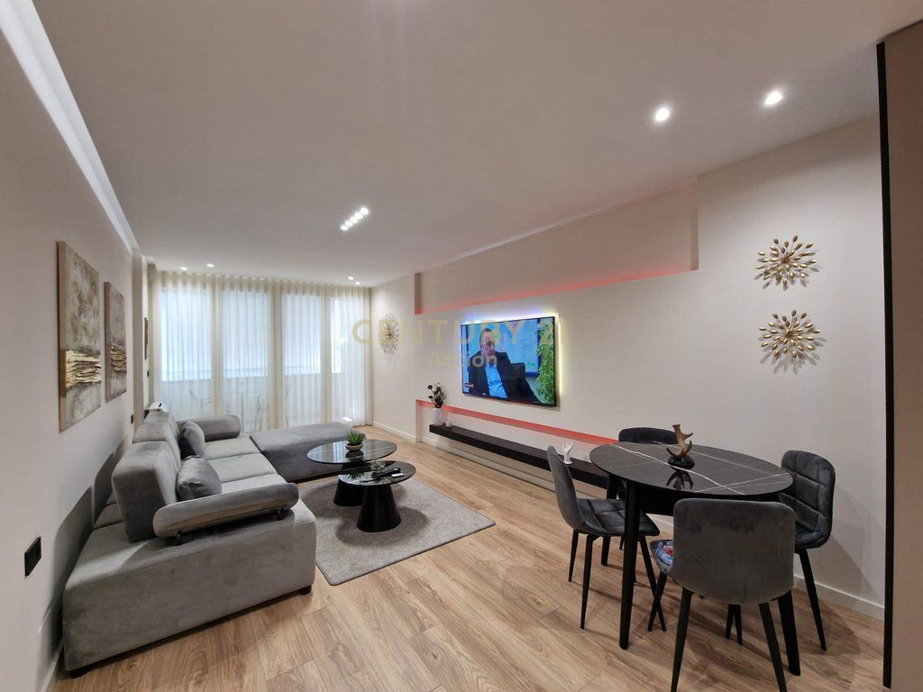 FORMER EXHIBITION, LUXURY 2+1 APARTMENT FOR RENT!!