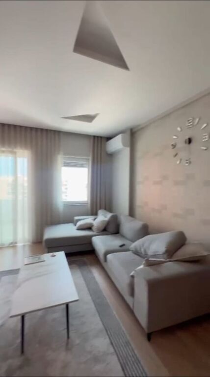 Shitet, Apartament 2+1+2+ Depo, Rruga Bill Klinton, Tirane