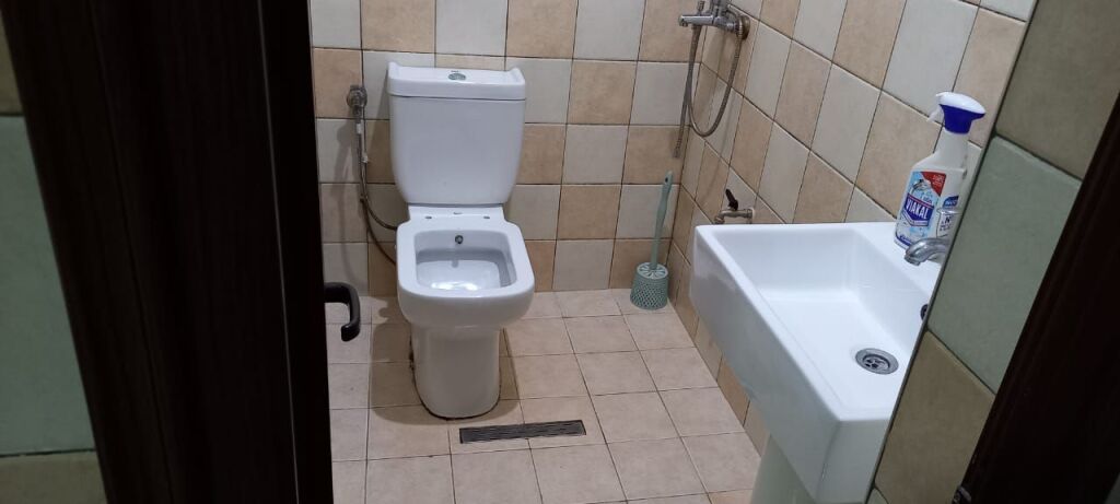 MONOLOCALE 23000 LEKE.EX MERCATO ELETTRICO, PALAZZO GRAND