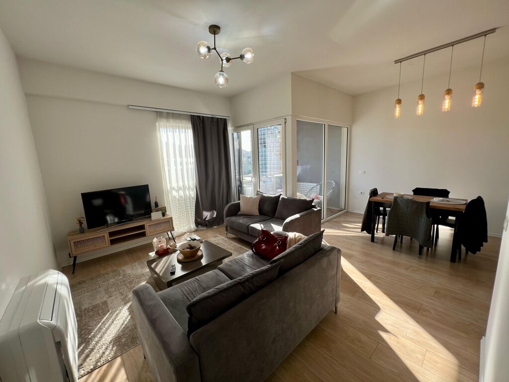 🏡 Apartment 2+1+2 + Parking for rent 📍 Kosovarëve Street, near Artificial Lake, Tirana💶 Rent: 1,600€/month