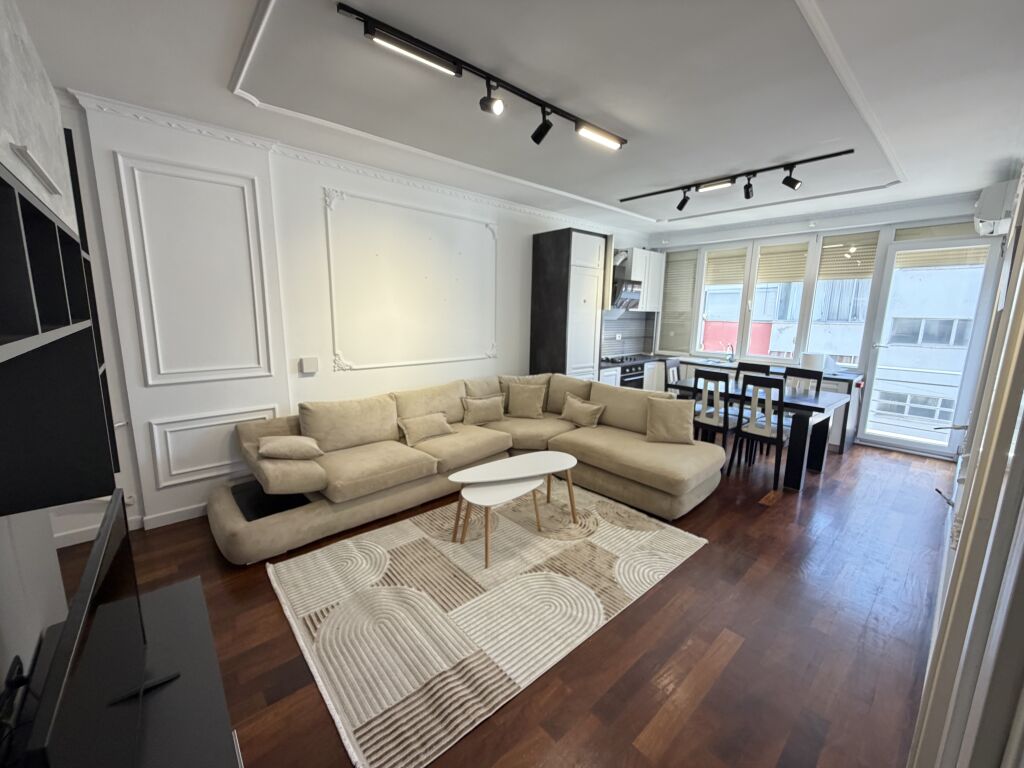 🏡 Appartamento 2+1 in affitto –Bar Bohemi, Astir  Prezzo: 55.000 lek/mese  