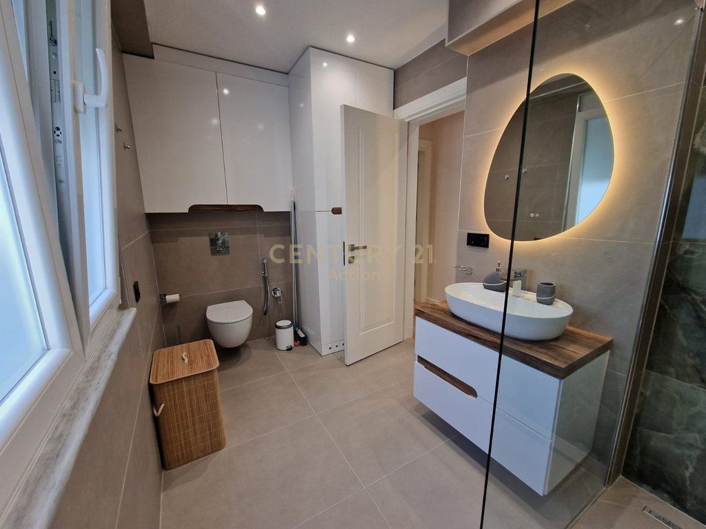 FORMER EXHIBITION, LUXURY 2+1 APARTMENT FOR RENT!!