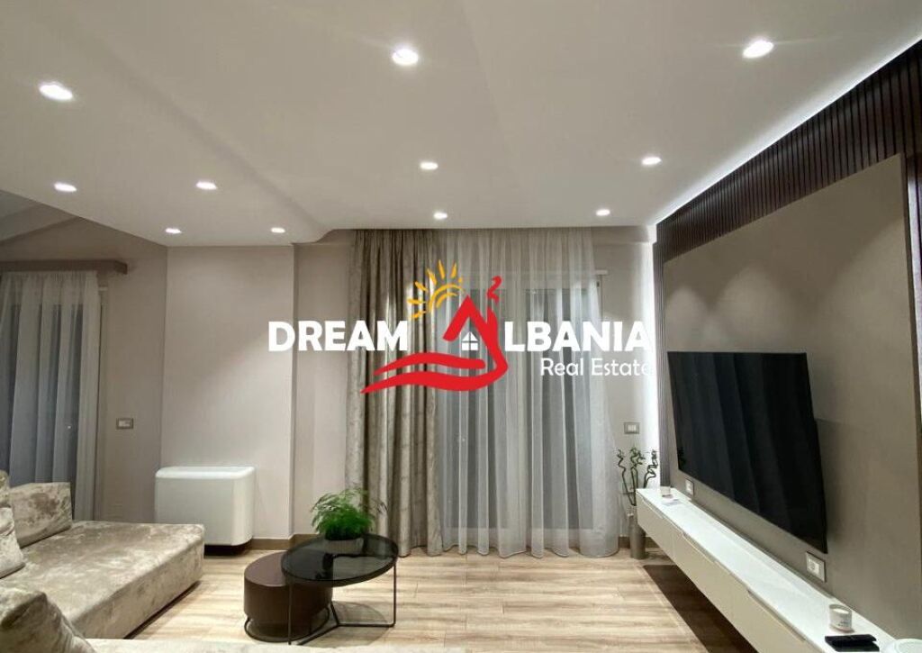 Shitet Apartament 3+1+2 luksoz tek Rezidenca Platea ne Fresk ID(4131508)
