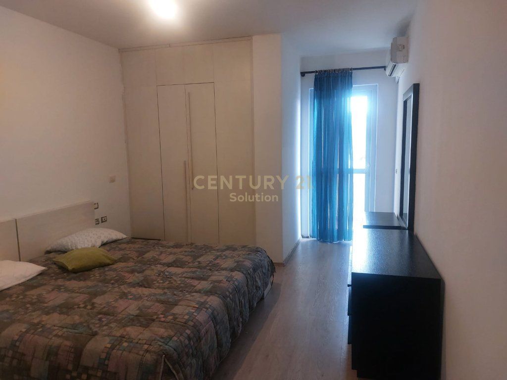 JEPET ME QIRA APARTAMENT 2+1, YZBERISHT 470 € /Muaj