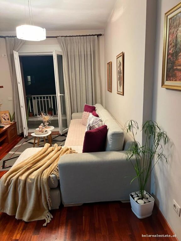Apartament Me Qera 1+1 Tek 21 Dhjetori (ID B2101769) Tirane