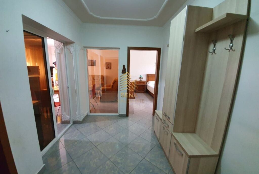 Qira,  Apartament 1+1, Myslym Shyri, 55.000 Lek/muaj
