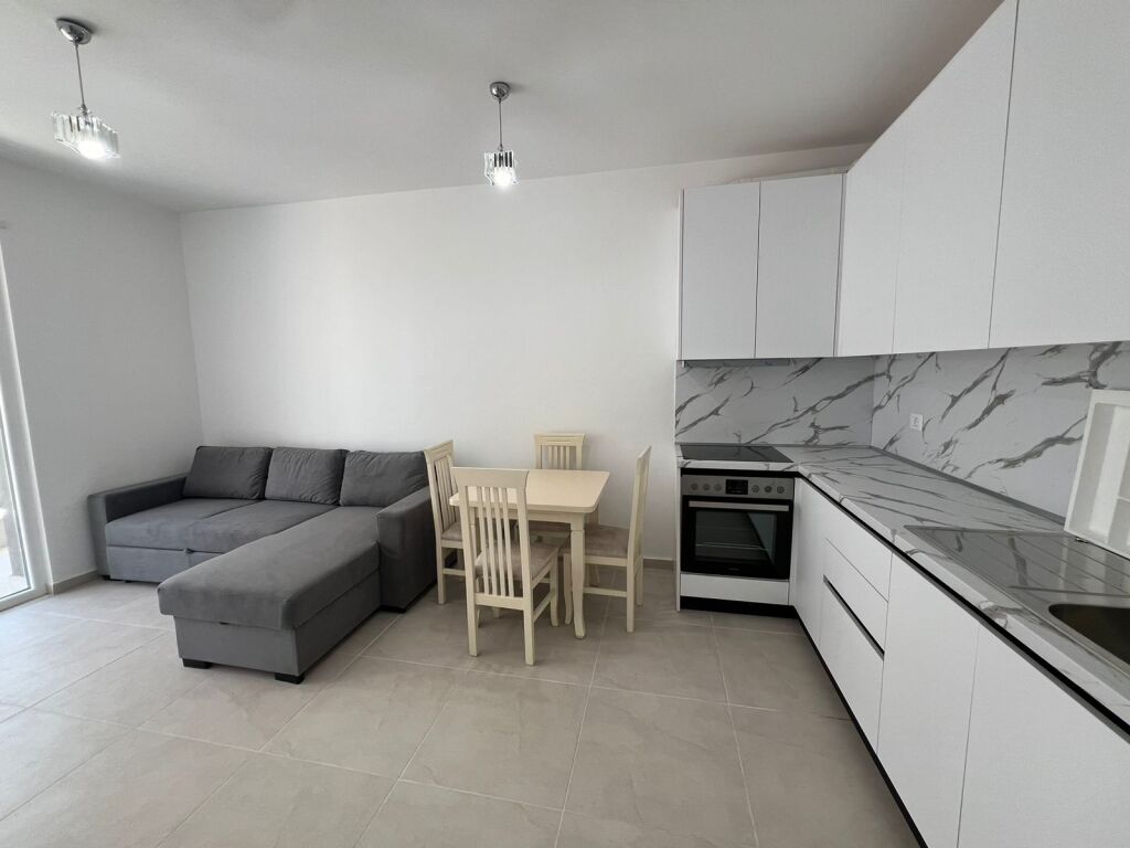 appartamento 2+1 arredato in vendita a univers city