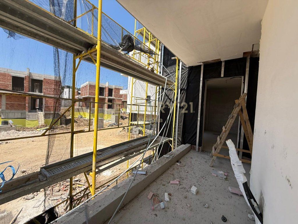 Appartamento di lusso 3+1+2+posto auto in vendita nella residenza "MAISON DE LA TERRE" Mjull-Bathore