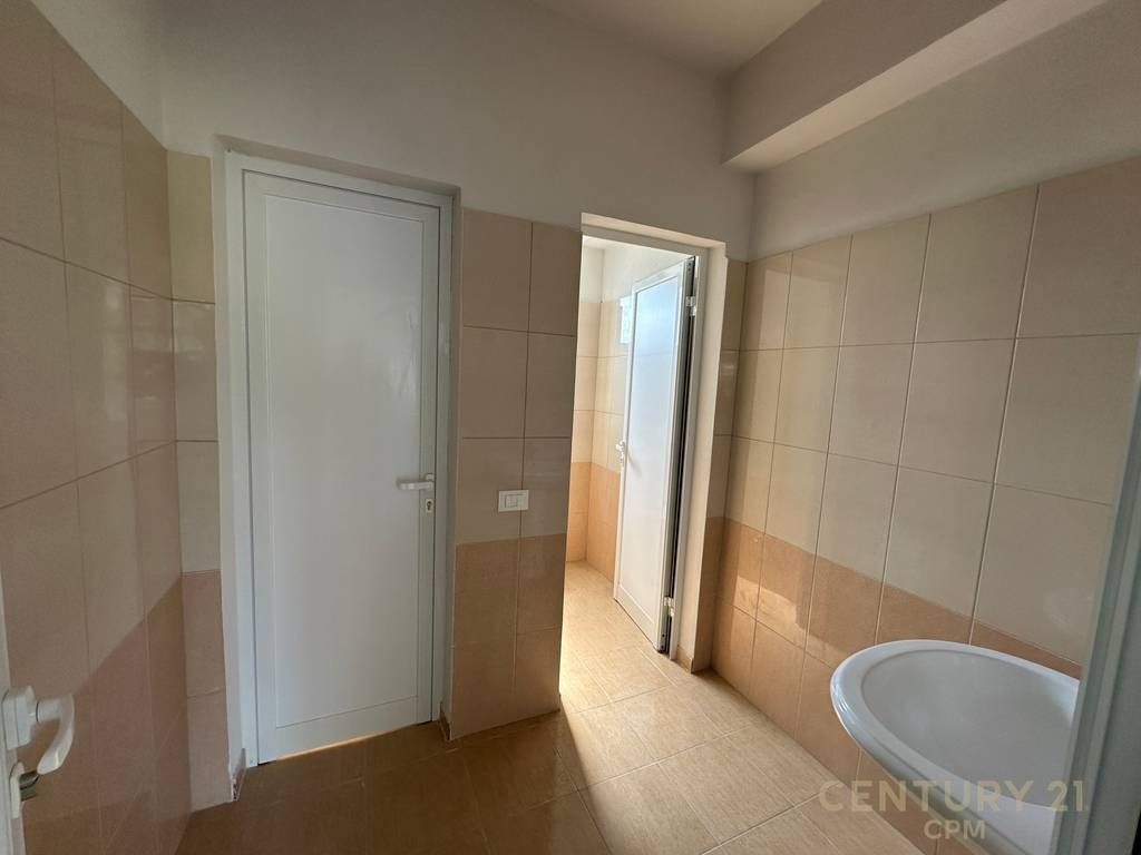Industrial Warehouse for Rent – Prush, Tirana