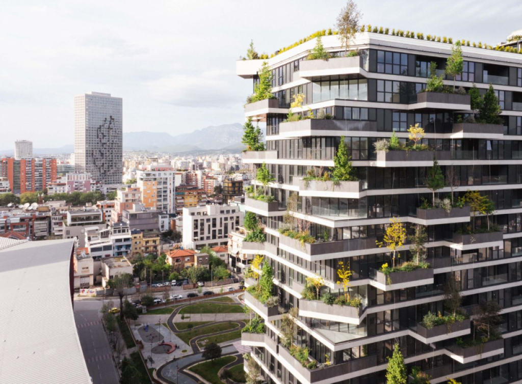 Jepet me Qira Ambient Biznesi Premium – Vertical Forest Tirana