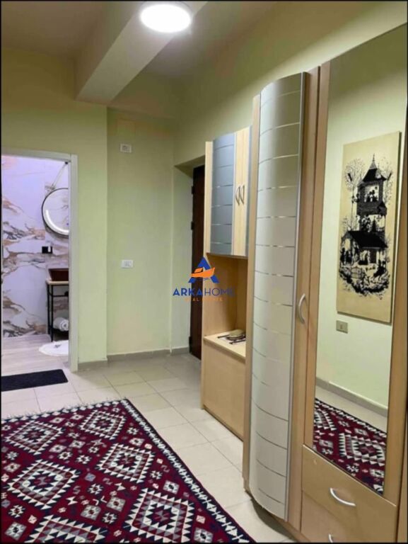 JEPET APARTMENT ME QERA 1+1+BALLKON "BULEVARDI ZOGU I PARE" 55.000 LEKE