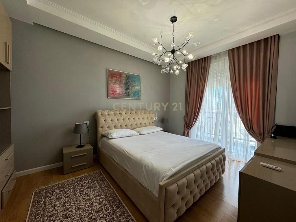 Apartment 1+1 for rent near 21-Dhjetorit